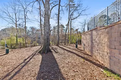 1920 Rogers Court, Atlanta, GA 30318 - Photo 32