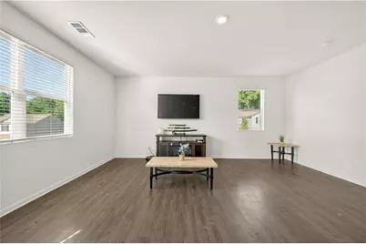 401 Hughes Lane, Pendergrass, GA 30567 - Photo 6