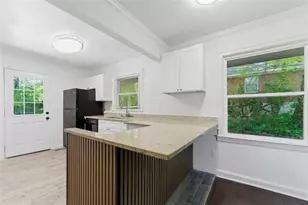 758 Dennis Dr, Forest Park, GA 30297 - Photo 6