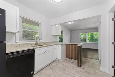 758 Dennis Drive, Forest Park, GA 30297 - Photo 8