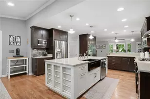10305 Willeo Creek Trce, Roswell, GA 30075 - Photo 2
