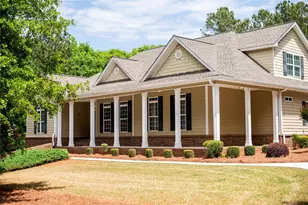 35 Nicklaus Cir, Social Circle, GA 30025 - Photo 1