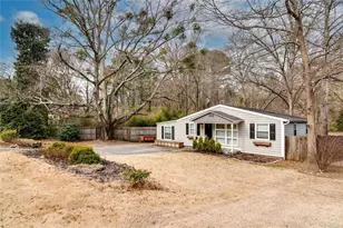 1756 Dresden Dr NE, Brookhaven, GA 30319 - Photo 2