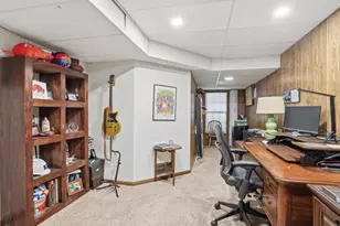 250 Hollyridge Way, Roswell, GA 30076 - Photo 32