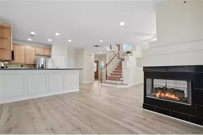 29 Hall Manor, Alpharetta, GA 30022 - Photo 8