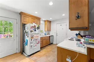 5137 Strickland Rd, Gainesville, GA 30507 - Photo 12
