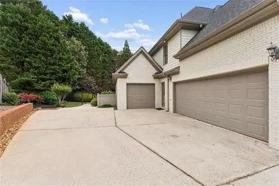 605 Crimsonwood Court, Powder Springs, GA 30127 - Photo 26