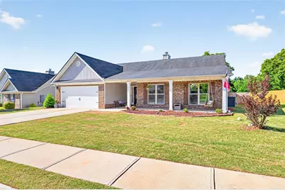 675 River Mist Circle, Jefferson, GA 30549 - Photo 2