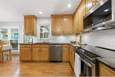 2237 Major Loring Way SW, Marietta, GA 30064 - Photo 10