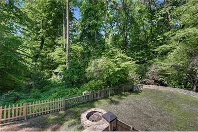 1942 Kenwood Road SE, Smyrna, GA 30082 - Photo 16