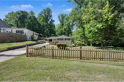 1942 Kenwood Road SE, Smyrna, GA 30082 - Photo 42