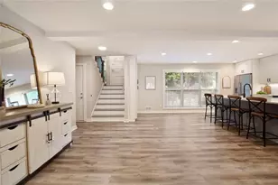 1722 Woodcliff Ct NE, Atlanta, GA 30329 - Photo 6
