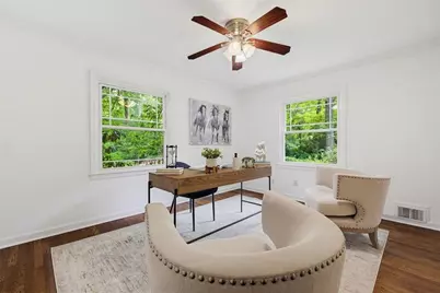 445 Forest Hills Drive NE, Sandy Springs, GA 30342 - Photo 16