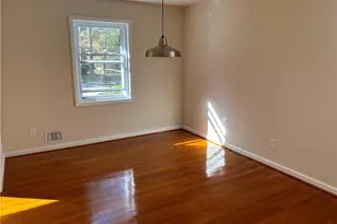 1811 Trophy Dr, Marietta, GA 30062 - Photo 8