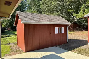 1811 Trophy Dr, Marietta, GA 30062 - Photo 12