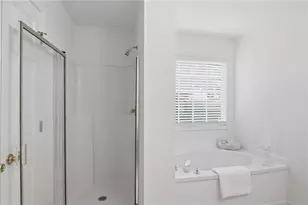8790 Bay Creek Ln, Gainesville, GA 30506 - Photo 18