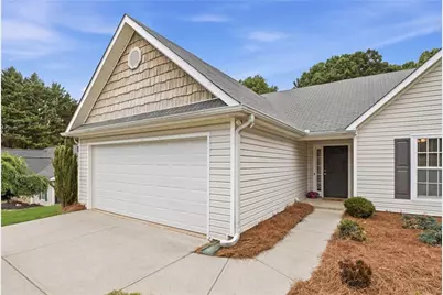 8790 Baycreek Lane, Gainesville, GA 30506 - Photo 4