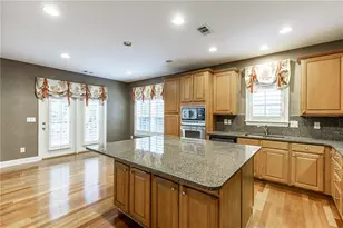 7042 Tree House Way, Flowery Branch, GA 30542 - Photo 18
