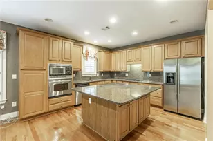 7042 Tree House Way, Flowery Branch, GA 30542 - Photo 20