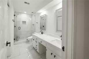 3649 Peachtree Rd NE, Atlanta, GA 30319 - Photo 14