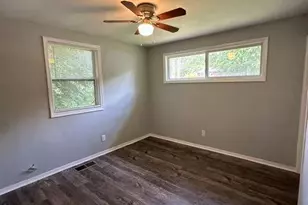 385 Macedonia Rd SE, Atlanta, GA 30354 - Photo 8