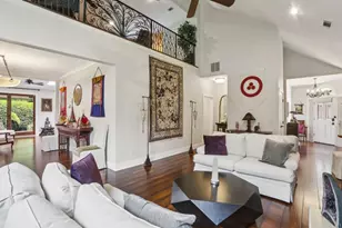 4563 Village Dr, Atlanta, GA 30338 - Photo 2