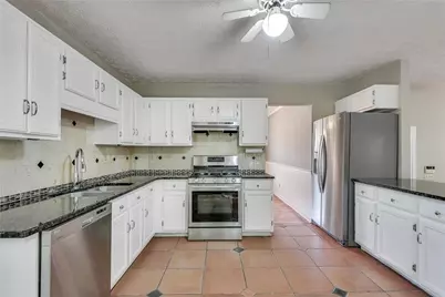 11105 Abbotts Station Drive, Duluth, GA 30097 - Photo 16