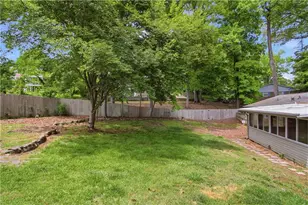 2795 Cottonwood Dr, Marietta, GA 30066 - Photo 28