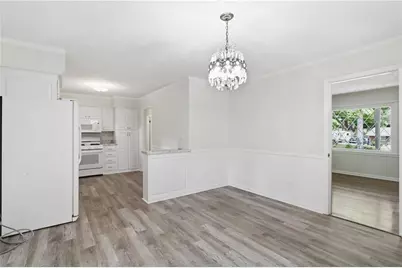 2795 Cottonwood Drive, Marietta, GA 30066 - Photo 10