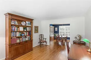 4700 Andalusia Ct, Dunwoody, GA 30360 - Photo 2