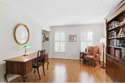 4700 Andalusia Court, Dunwoody, GA 30360 - Photo 6