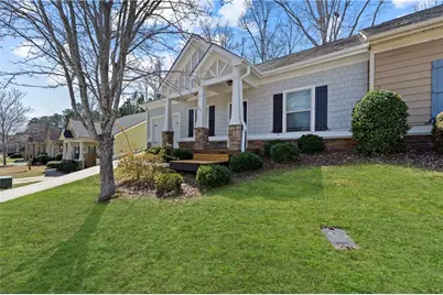 157 Oakwood Drive NW, Milledgeville, GA 31061 - Photo 2