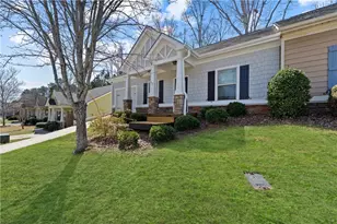 157 Oakwood Dr NW, Milledgeville, GA 31061 - Photo 2