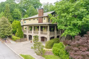 1370 Rock Springs Cir NE, Atlanta, GA 30306 - Photo 4
