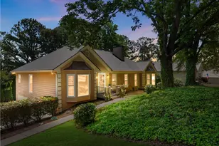 1320 Willow Tree Dr, Woodstock, GA 30188 - Photo 2
