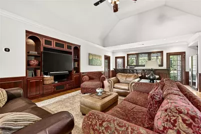 3650 Dumbarton Road NW, Atlanta, GA 30327 - Photo 38