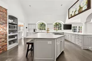 3650 Dumbarton Rd NW, Atlanta, GA 30327 - Photo 10