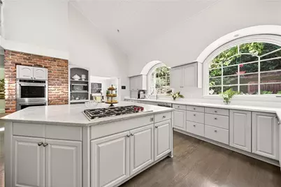 3650 Dumbarton Road NW, Atlanta, GA 30327 - Photo 14