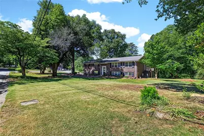 1419 Shadowood Court, Marietta, GA 30066 - Photo 2