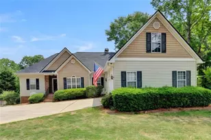 4738 Thunder River Dr, Gainesville, GA 30506 - Photo 2