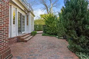 1105 Lullwater Rd, Atlanta, GA 30307 - Photo 22