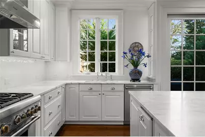 1105 Lullwater Road, Atlanta, GA 30307 - Photo 12