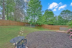 1425 Bridle Path Dr, Lawrenceville, GA 30045 - Photo 34