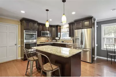 2351 Netherstone Drive NE, Marietta, GA 30066 - Photo 16