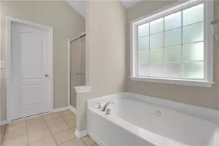 1185 Martins Down Dr, Lawrenceville, GA 30045 - Photo 8