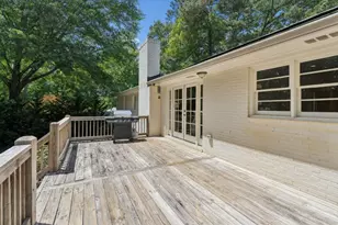 555 High Brook Dr, Sandy Springs, GA 30342 - Photo 42