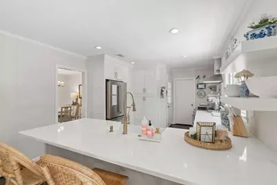 555 High Brook Drive, Sandy Springs, GA 30342 - Photo 18