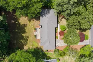 555 High Brook Dr, Sandy Springs, GA 30342 - Photo 46