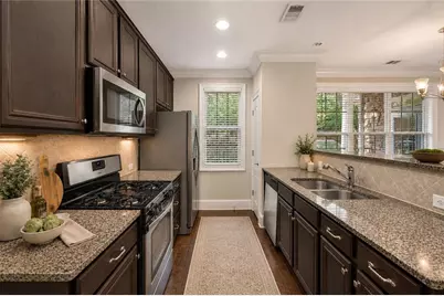 2300 Peachford Road #4002, Dunwoody, GA 30338 - Photo 12