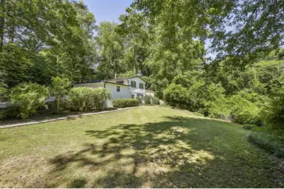2056 Abby Lane NE, Atlanta, GA 30345 - Photo 6